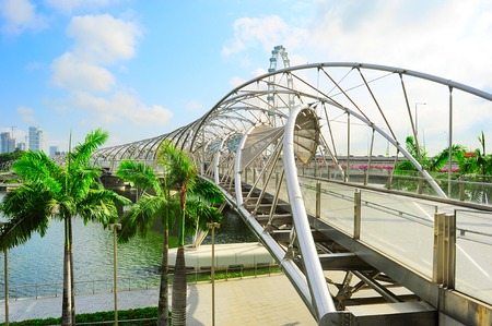 The Helix Bridge in Singapore. Is a bridge in the Marina Bay. The Helix is fabricated from 650 tonnes of Duplex Stainless Steel and 1000 tonnes of carbon steelのeditorial素材