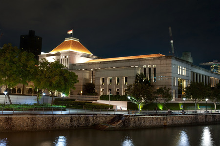 Night view of the Parliament building in Singaporeの写真素材