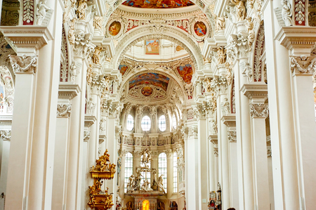 Altar at St. Stephen's Cathedral in Passau, Germanyのeditorial素材