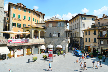 CORTONA, ITALY - AUGUST 05, 2014: Tourist walking on the Old Town square of Cortona. Cortona famous for its Renaissance architecture
のeditorial素材