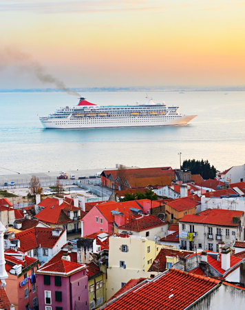 Lisbon Old Town and Cruise liner , Portugalの写真素材