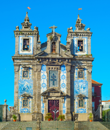 View of famous Church of Santo Ildefonso that was built in 17th century. Porto, Portugalのeditorial素材