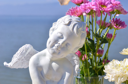 Cupid statue Valentineの写真素材