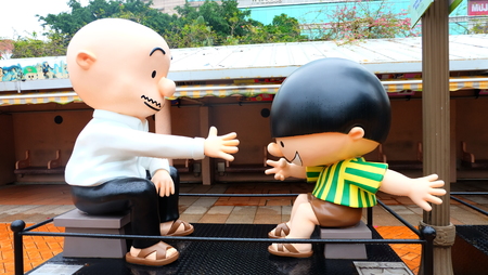 Avenue of Comic Stars Kowloon Park â Stock Photo Hong Kong, China - January 14, 2019: statues of famous characters, in Hong Kong Avenue of Comic Stars, Kowloon Park.のeditorial素材