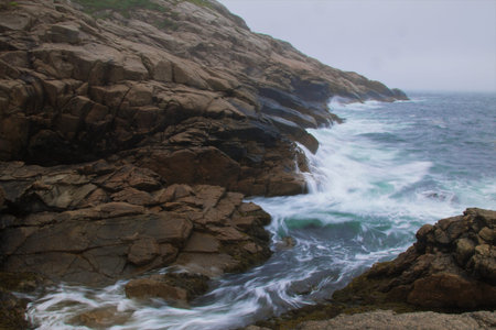 waves breaking