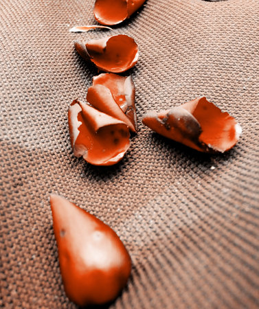Rose petals in orange tones with a decent disposition