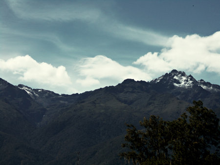 Capture of a mountainous landscape, evoking grandeur and majesty. Series that allows visualizing aspects of nature in its different facets: joyful, sad, gray, bright. Each moment has its own image.の写真素材