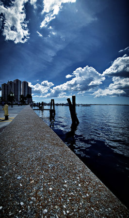 view of the ocean with city in the backgroundの写真素材