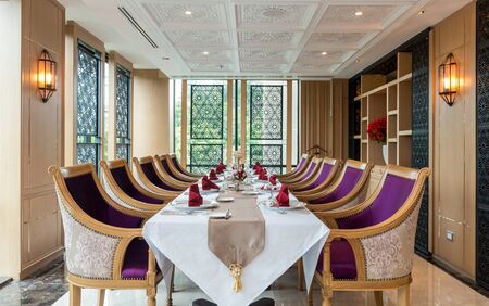 BANGKOK, THAILAND - AUGUST 29 : Luxury restaurant room of Al meroz Hotel on August 29, 2016 in Bangkok, Thailandのeditorial素材