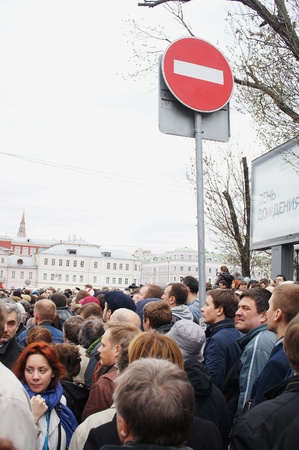 MOSCOW - MAY 6: Participants of the protest manifestation of opposition, Bolotnaya  square in Moscow, Russia on May, 6, 2013のeditorial素材