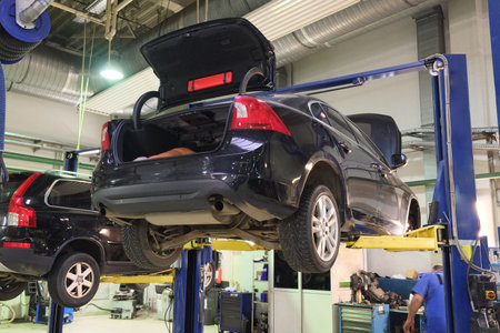 Image of a car repair garageのeditorial素材