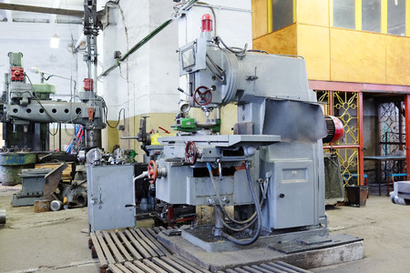 image of a drill pressのeditorial素材