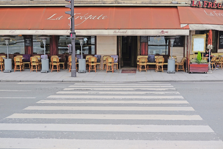 Paris, France, February 7, 2016: street cafe in Paris, Franceのeditorial素材