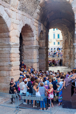 VERONA, ITALY - JULY, 4, 2016: crowd of spectators near the Arena of Verona entrance (in italian - Arena di Verona) - ancient amphitheater, today used as a theatre stageのeditorial素材