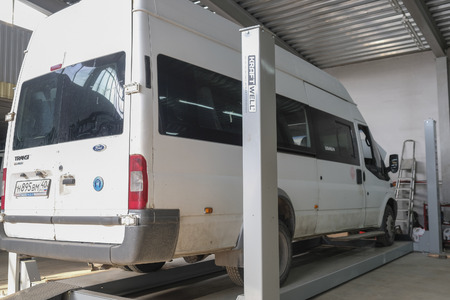 Kaluga, Russia - March, 16, 2017: Interior of a car repair station in Kalugaのeditorial素材