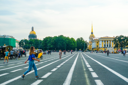 Sankt-Peterburg, Russia - August, 19, 2017: Dvortsovaya square in Sankt-peterburgのeditorial素材