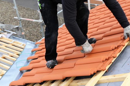 New roof construction on a residential homeの写真素材