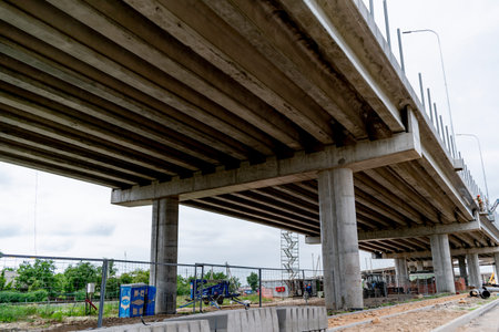 Fragments of the ring bridge under construction