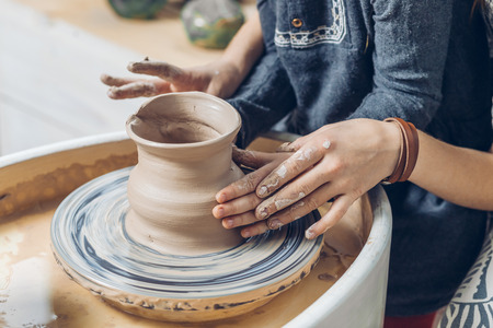 ids arms making a bowlの写真素材