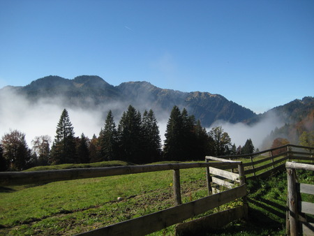 Mist in the Mountainsの写真素材