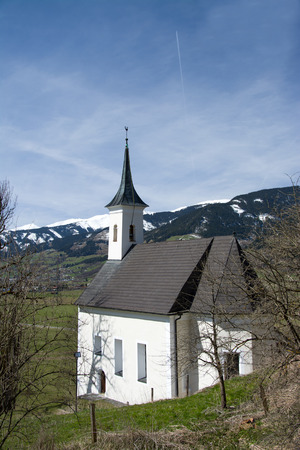Chapel in front of the castle at the Pinzgau Kaprun Austria.のeditorial素材