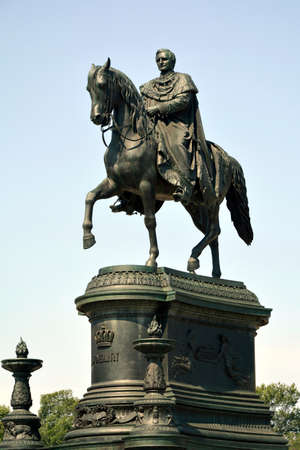 Equestrian statue of the saxon King Johann in front of the opera house Semperoper on the Theater square in Dresden - Germany.のeditorial素材