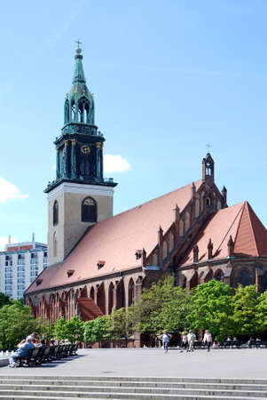 ourists at the St. Mary's Church in central Berlin near Alexanderplatz - Germany.のeditorial素材