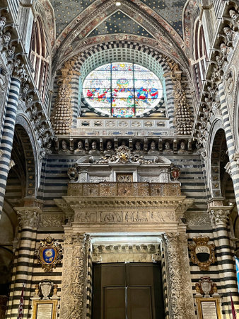 Cathedral of Santa Maria Assunta in Siena with an inside view - Italy.のeditorial素材
