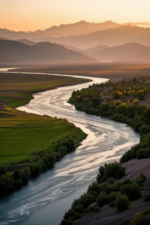 Sunset view of the Katun river, Kyrgyzstanの素材