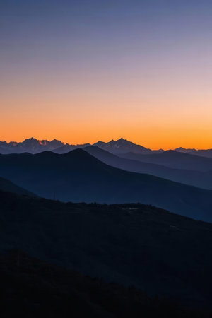 Sunset in the Himalayas, Nepal, Annapurna Circuit Trekの素材