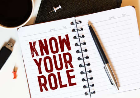 Know Your Role written on paper over wooden backgroundの写真素材