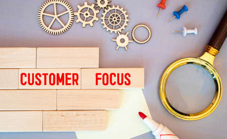 customer focus text write on paperの写真素材
