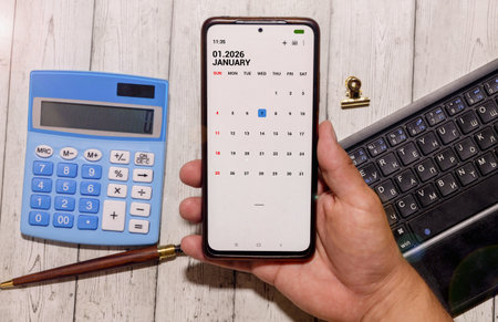 Cube shape calendar for January 07 on wooden surface with empty space for textの写真素材