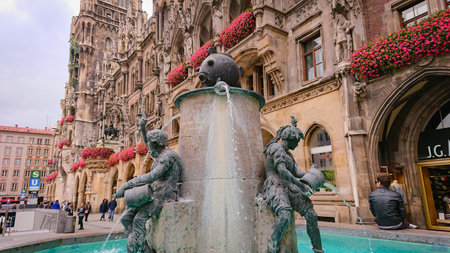 Munich, Bavaria, Germany- September 02, 2018: The old town hall and people walking near itのeditorial素材