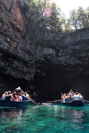 Melissani cave,Kefalonia,Greeceのeditorial素材