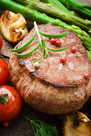 Juicy Organic Grilled Steakの写真素材
