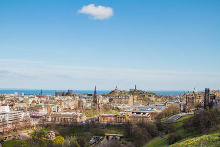 View from Edinburgh Castle down to the cityのeditorial素材