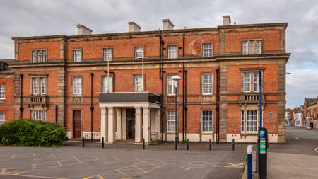 DERBY, UNITED KINGDOM: May, 2020:  Hallmark Hotel formerly The Midland Hotel next to Derby Train Station. An Historic Hotel built to serve Derby Railway Station in the 1840's featuring Georgian Architecture.のeditorial素材