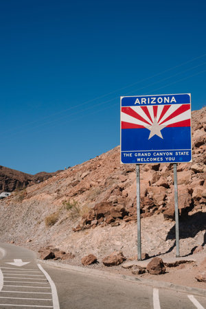 Welcome to Arizona Sign, on the border of U.S. States Arizona and Nevada.のeditorial素材