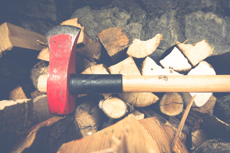 axe for splitting woodの写真素材