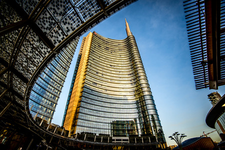 MILAN, ITALY - FEBRUARY 04,2016: Milan Porta Garibaldi district. The Unicredit Bank skyscraper and Piazza Gae Aulenti.のeditorial素材