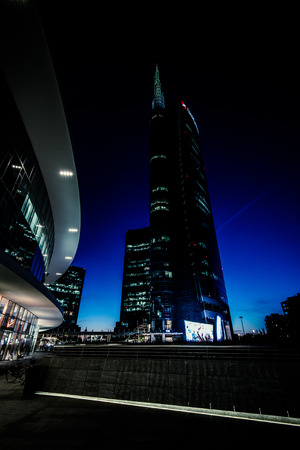MILAN, ITALY - MAY 04,2016: Milan Porta Garibaldi district. The Unicredit Bank skyscraper and Piazza Gae Aulenti.Night scenes.のeditorial素材