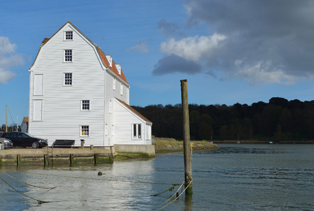 WOODBRIDGE, SUFFOLK, ENGLAND - APRIL 17, 2017: Woodbridge Quay and Tide Mill on the river Deben  Suffolk.のeditorial素材