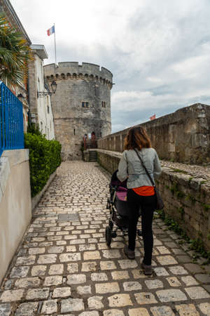 The Chain Tower of La Rochelle in the medieval old town. La Rochelle is a coastal city in southwestern Franceのeditorial素材