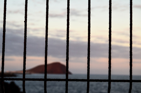 Net over the atlantic ocean at sunsetの写真素材