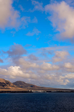 Photo Picture of the Beautiful Ocean Coast's Viewの写真素材