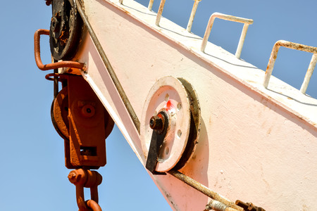 Photo Picture of an Old Industrial Puleyの写真素材