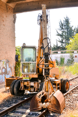 Photo Picture Heap of Scrap Metal Ready for Recyclingの写真素材