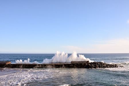 Photo Picture of a BIg Wave in the Oceanの写真素材