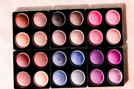 Make-up Palette Of Colorfully Eyeshadows Over White Backgroundの写真素材